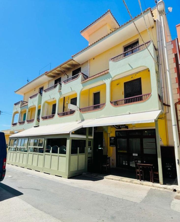 Albergo Perseo Portopalo Di Capo Passero المظهر الخارجي الصورة