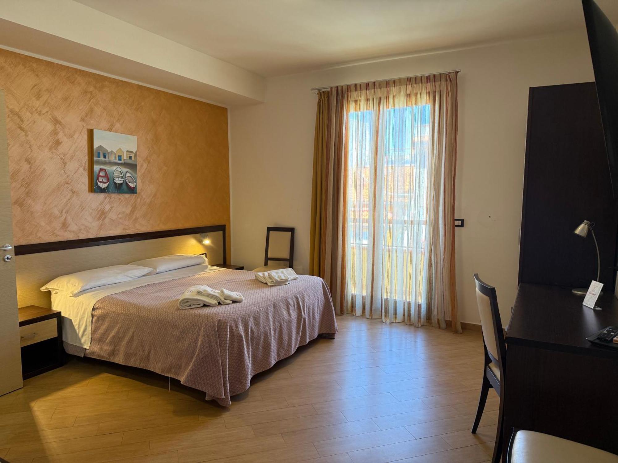 Albergo Perseo Portopalo Di Capo Passero المظهر الخارجي الصورة
