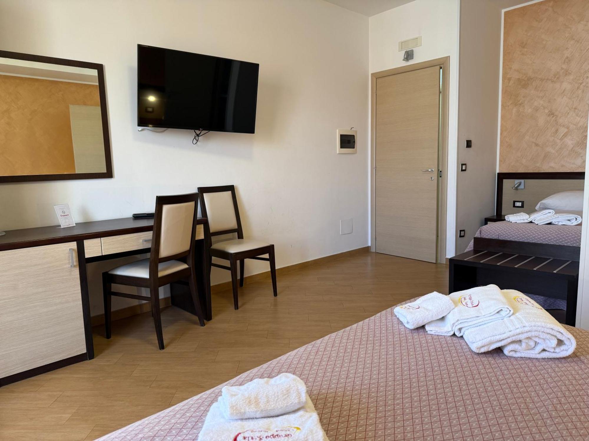 Albergo Perseo Portopalo Di Capo Passero المظهر الخارجي الصورة