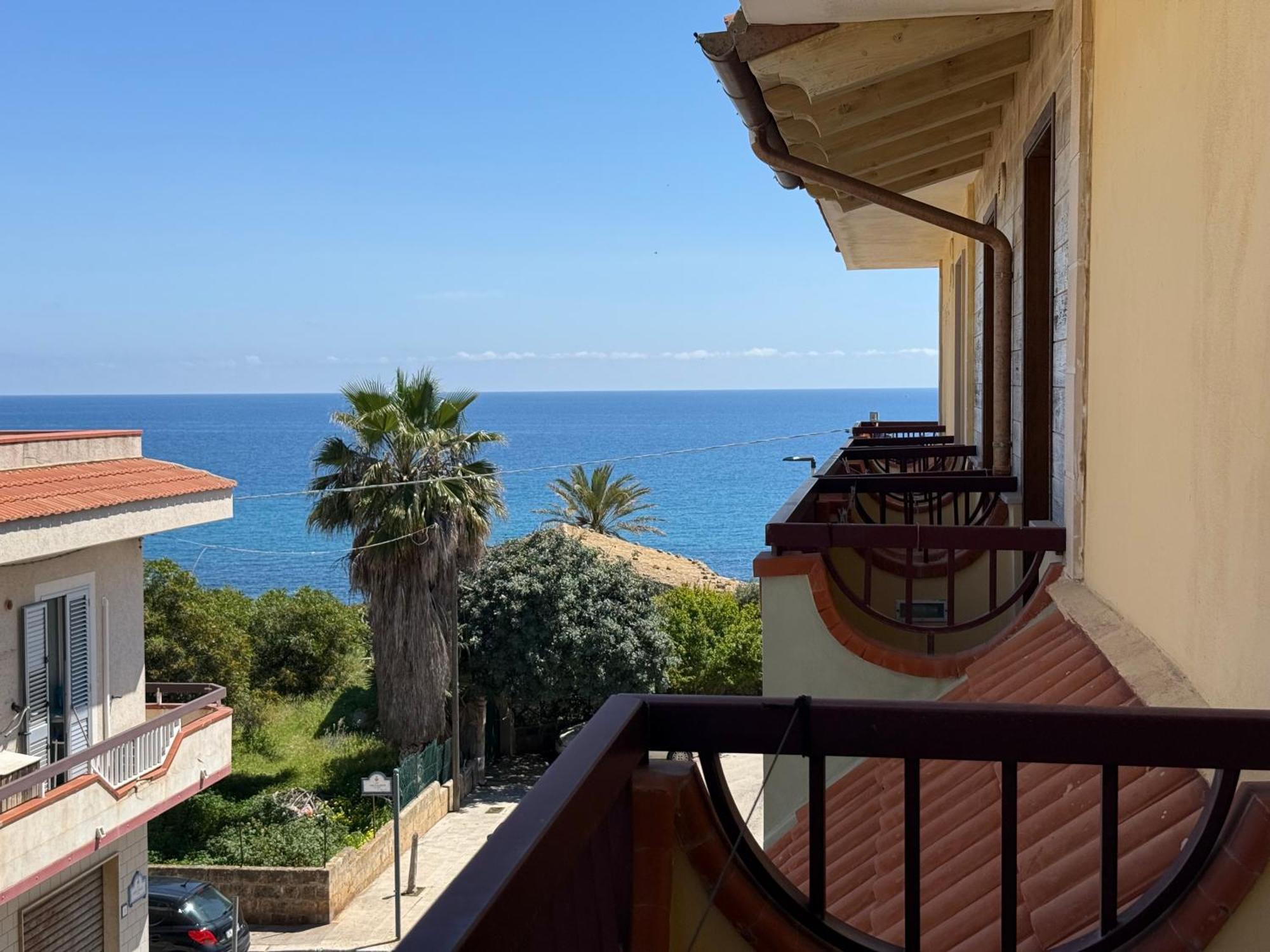 Albergo Perseo Portopalo Di Capo Passero المظهر الخارجي الصورة