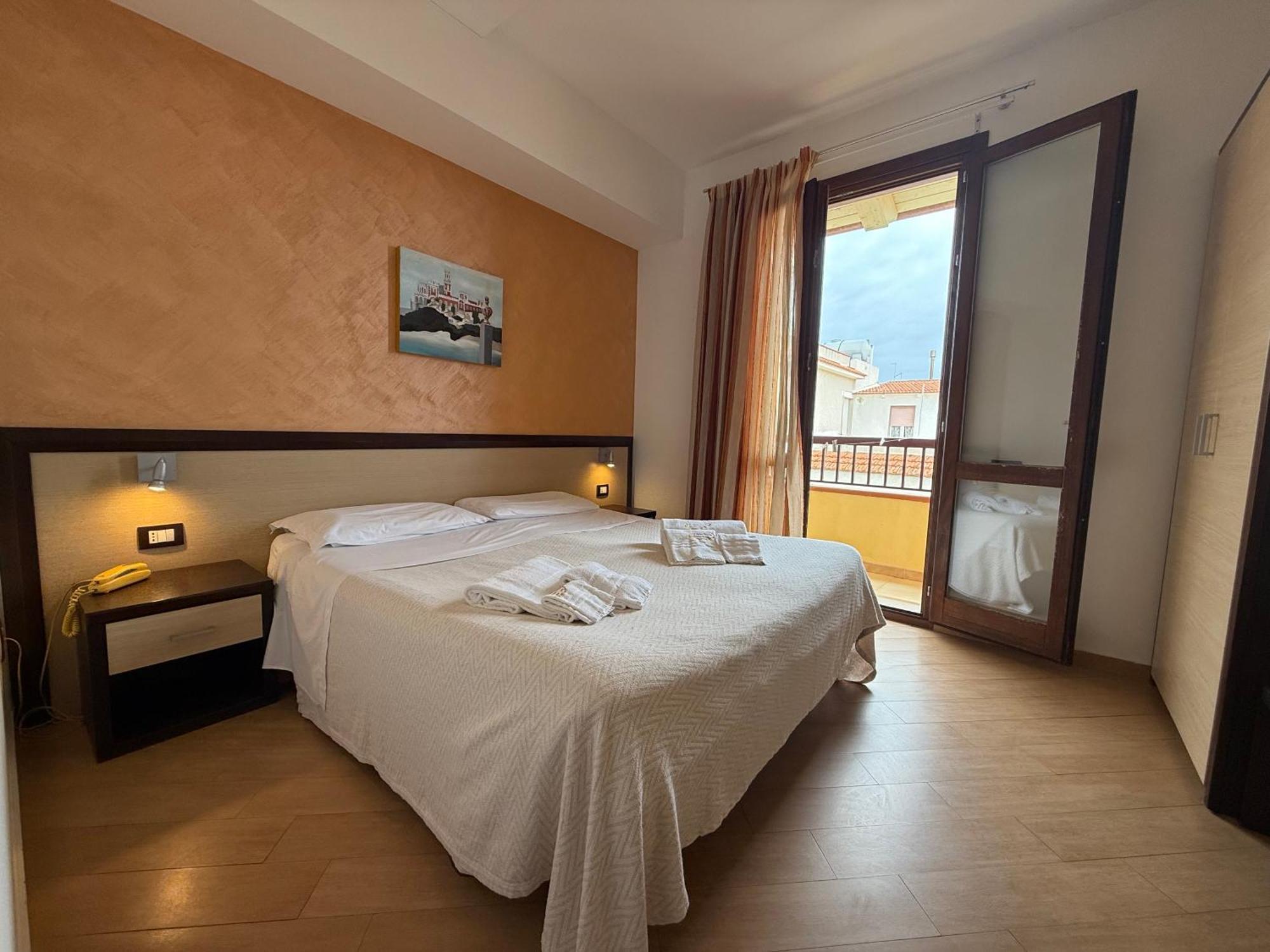 Albergo Perseo Portopalo Di Capo Passero المظهر الخارجي الصورة